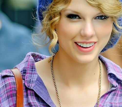 UnlikelySwiftie's tweet image. #PrayersForMamaSwift @taylorswift13 @taylorswifty9 @TaylorSwiftXS @TaylorSwifty13e @tayswiftyfan13 @Swift_Indo