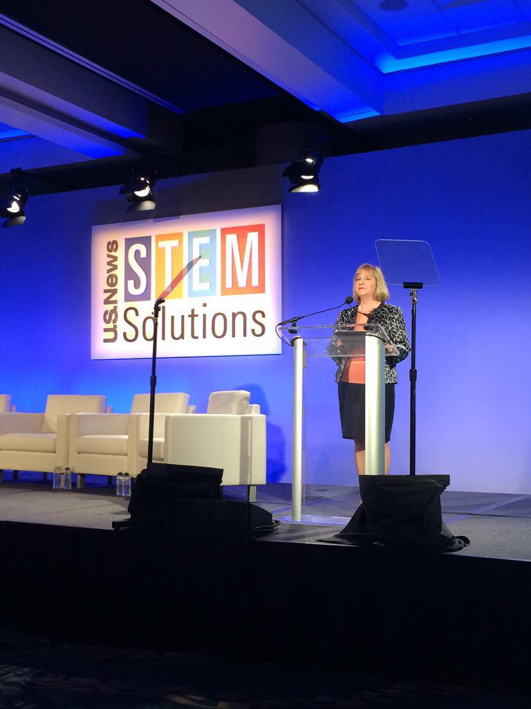 MrJFCPS's tweet photo. Great Discussions today! @STEMsolutions Conference #SanDiego    #STEMSolve @LaborSec @Astro_Flow http://t.co/pFB9F8LfrJ