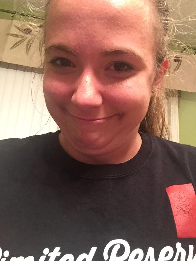 Leighow50's tweet photo. What is wrong with my friends?!
#RTards http://t.co/8irtiara8T