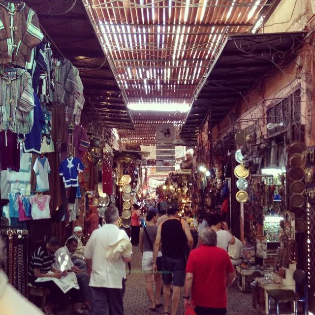 #thesouks #marrakech #medina #morocco #gettinglost #jessinmarrakech #back2buckley #travelb… ift.tt/1IIYcie
