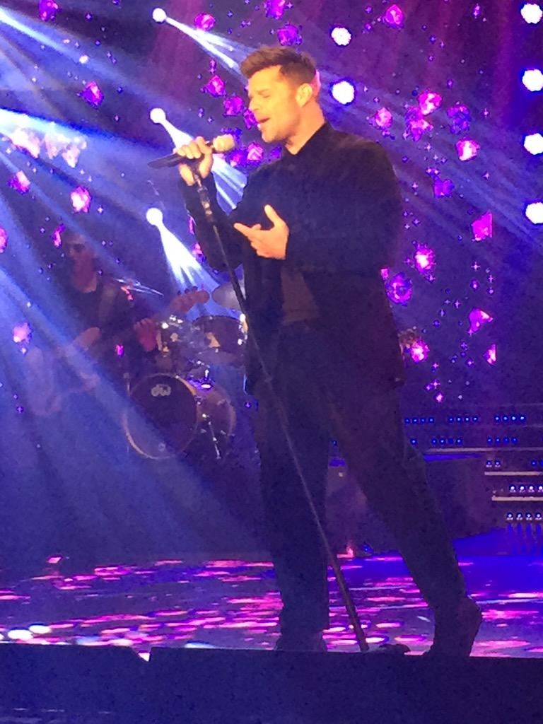 connieansaldi's tweet photo. RICKYYYY❤️ @ricky_martin http://t.co/L5yS5C0Eft