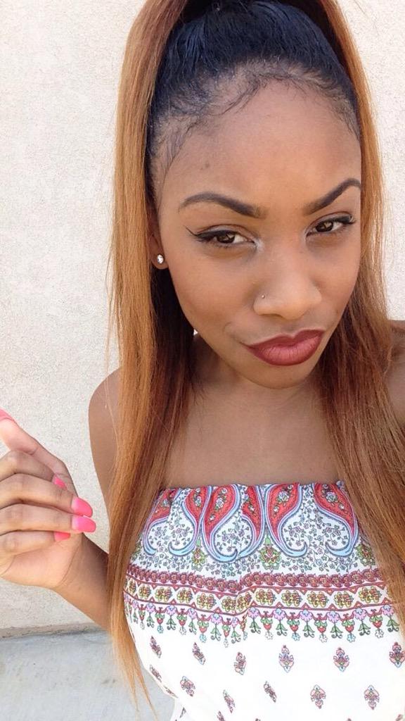 WeAllNeedCash's tweet photo. @tKOs_way #NonMixed 😋 http://t.co/6U81nkLhSL