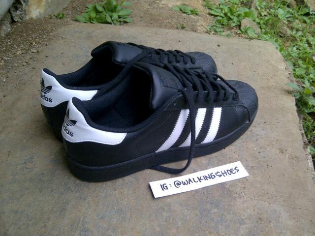 Adidas superstar black white original size 41 1/2 , 42 IDR 499.000 <a href="/kickSolution/">kicksolution</a> <a href="/BADE_Official/">B.A.D.E</a> <a href="/sepatuduatiga/">Sepatu Dua Tiga</a>