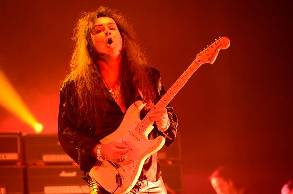 HAPPY BIRTHDAY

Yngwie Malmsteen             