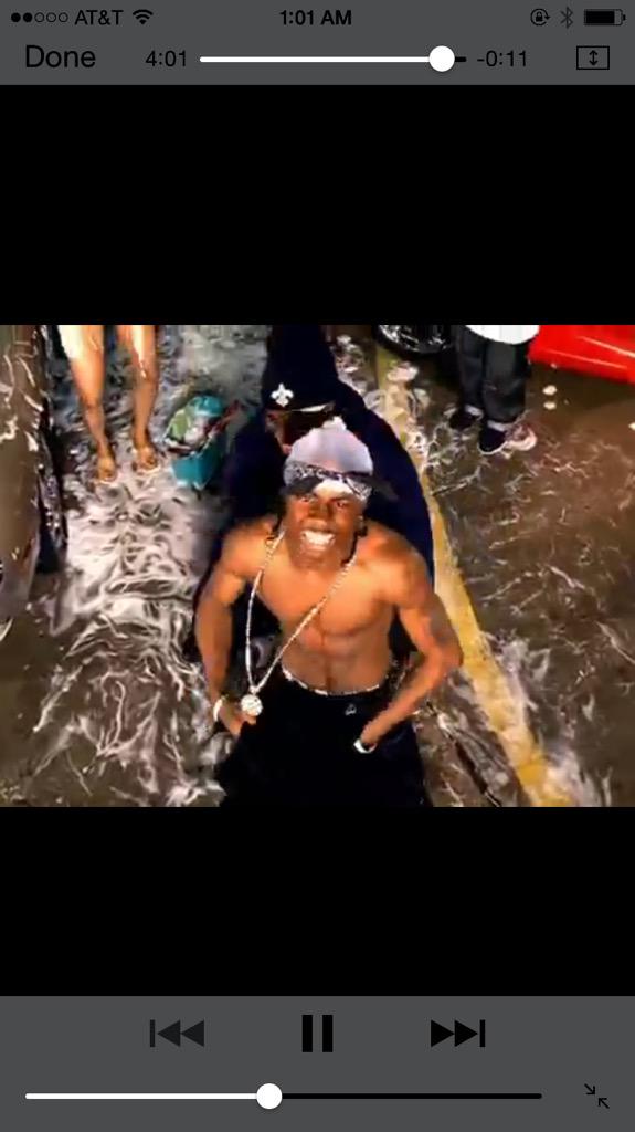 iGoByZell's tweet photo. I need a Hot Girl by Hot Boys!! @LilWayneHQ in the last 47 seconds part was 🔥🔥🔥 😂😂😂 http://t.co/XGBWbTFn1r