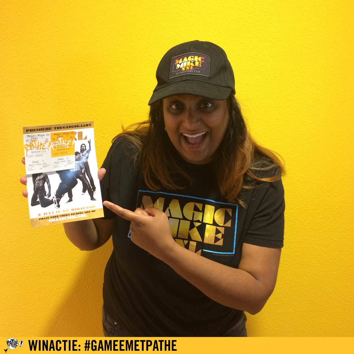 Pathenederland's tweet photo. Wil je morgen met @nafiesa naar de première van Magic Mike XXL bij Pathé Tuschinski? 

RT = kans maken #GameemetPathe http://t.co/4A4H7jProY
