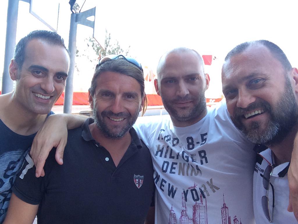 GennadiyGrachov's tweet photo. @GennadiyGrachov DidacCobacho @AlbertoRobles4 @elinhu7 http://t.co/8ZWyeLLVa5