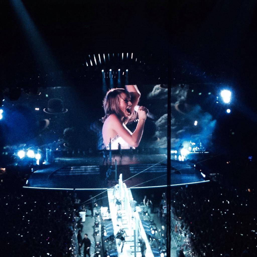 jess13swift's tweet image. Taylor was AMAZING last night!!!!!!! @taylorswift13 @taylornation13