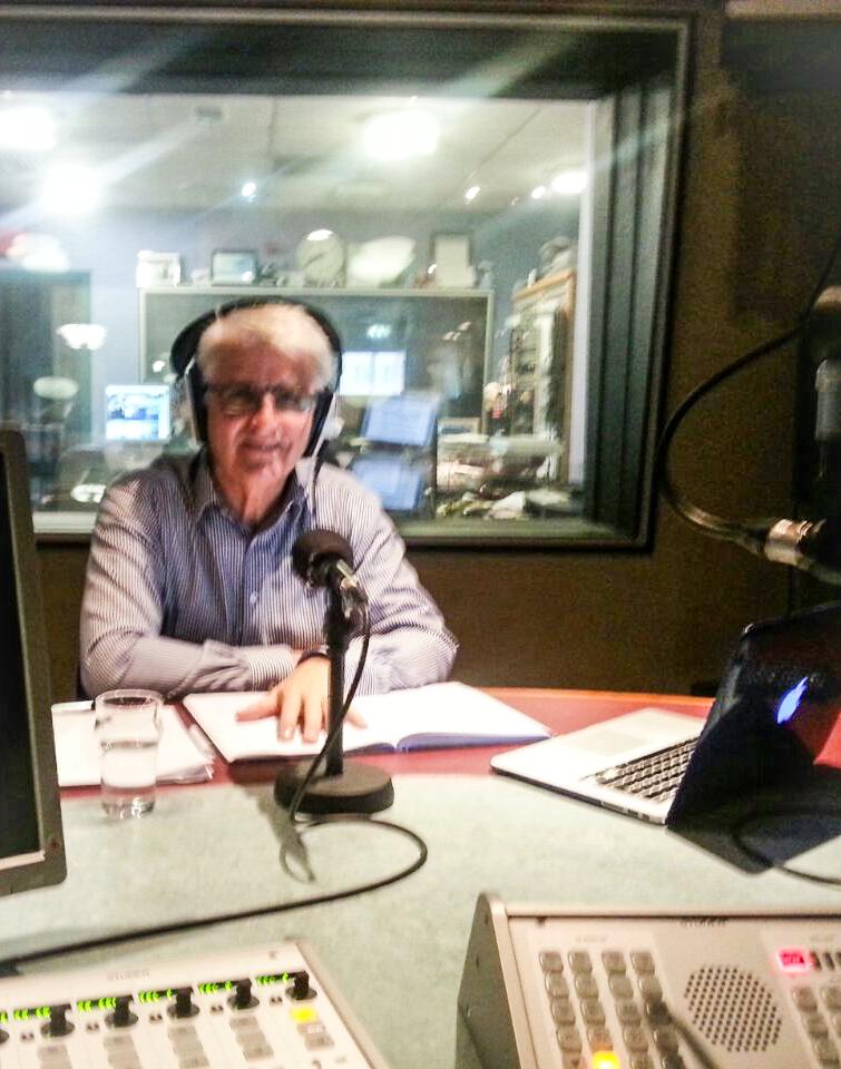 georgeboole200's tweet image. Well that was fun @BBCr4today George Boole celebrations make waves in #London bit.ly/1IiCIZ2 #booleanlogic