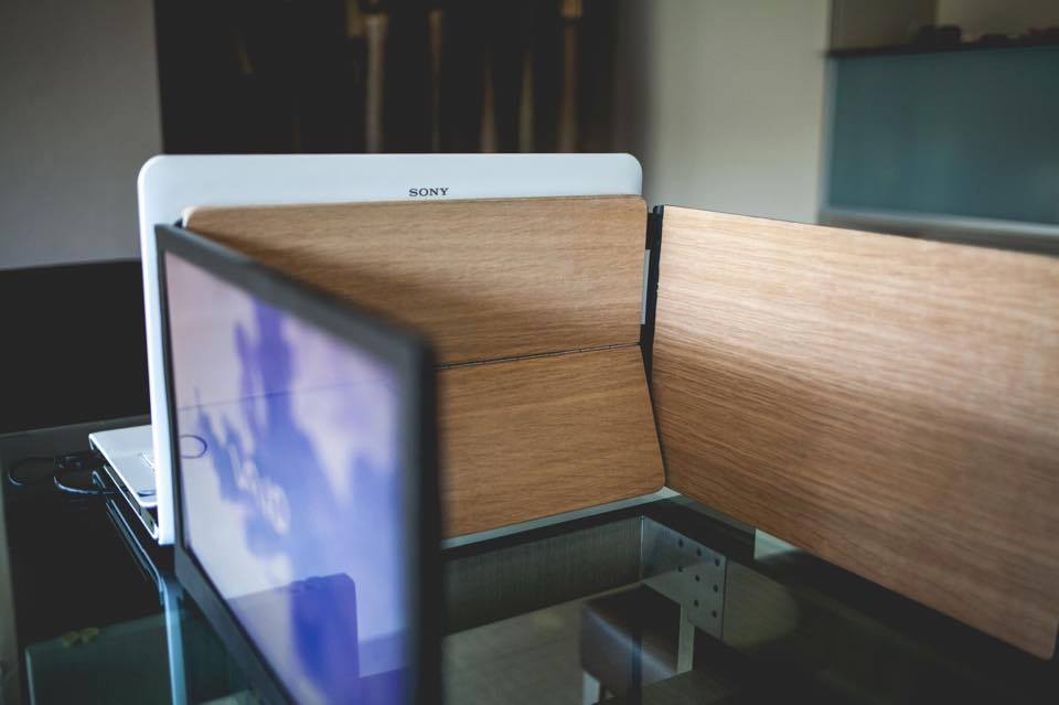 Sam_Le18's tweet photo. Travailler sur plusieurs écrans = 10% plus productif http://t.co/wDTvj6GCXg Sliden'joy #Kickstarter @Chasseursdecool http://t.co/Nonlw6JdkM