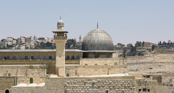 DayQuds's tweet photo. Israel/Jordan negotiate reopening al-Aqsa to non-Muslims http://t.co/ZKuTtpqjDq http://t.co/wMGA94HL0x