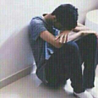 kroomabdullah1's tweet photo. كمية حب للناس اللي تلتمس لك عذر ، وتحط بينك وبين سوء الظن مسافة طويلة..* http://t.co/c484D9v9hX