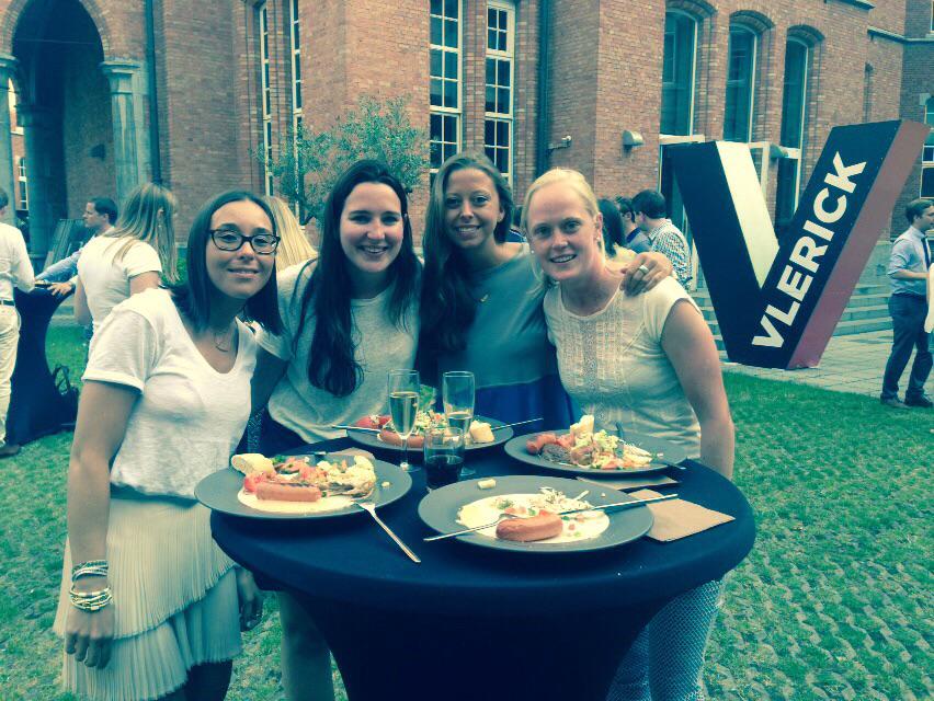 Vlerick's tweet photo. Masters Closing Seminar, reflecting on the year gone by and enjoying a nice BBQ. #timeflies #Vlerickgraduation http://t.co/5Y0n3Fe7wu
