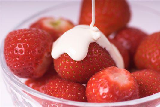 DolphinMacduff's tweet photo. We know #StrawberriesandCream have to be enjoyed during #Wimbledon2015 but for the main meal it's got to be!.... http://t.co/ubDOjD7Suu