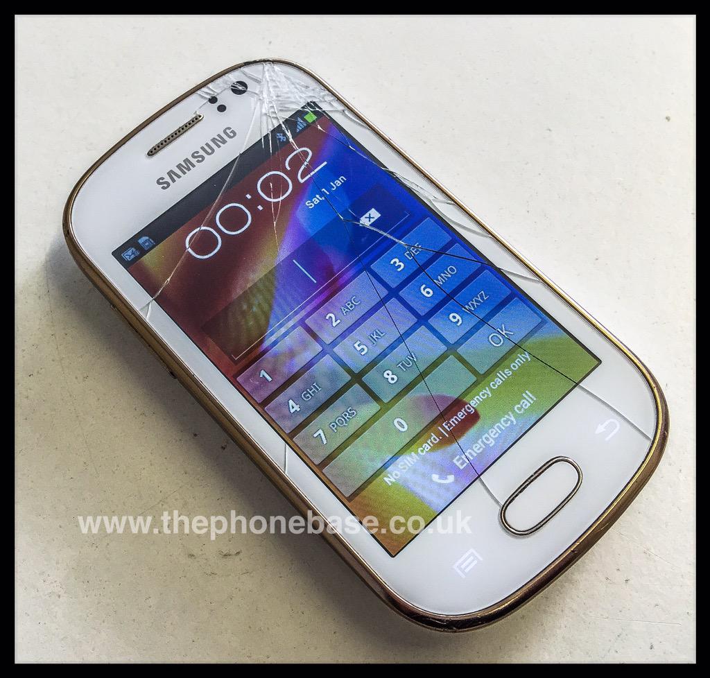 ThePhoneBase's tweet image. #HTC with broken digitizer. Repairs to all makes inc #Apple #Samsung #SONY #google #LG &amp;amp; more
thephonebase.co.uk