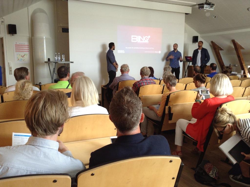 StockholmRotary's tweet photo. BING integration gnm entreprenörskap, även idag men nu i paneldebatt. #Almedalen. Unga i utanförskap integr. http://t.co/kSoLbPjgDN