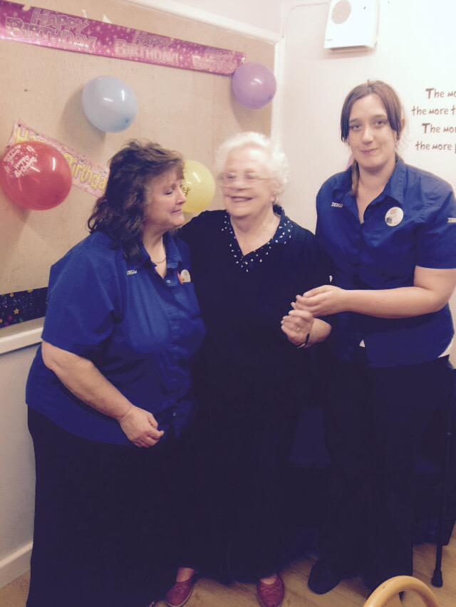 BulwarkExpress's tweet image. Happybirthday to June our lifetime customer from all at bulwark express x
@djcogan50 @tucker_brendan @jameshorton79