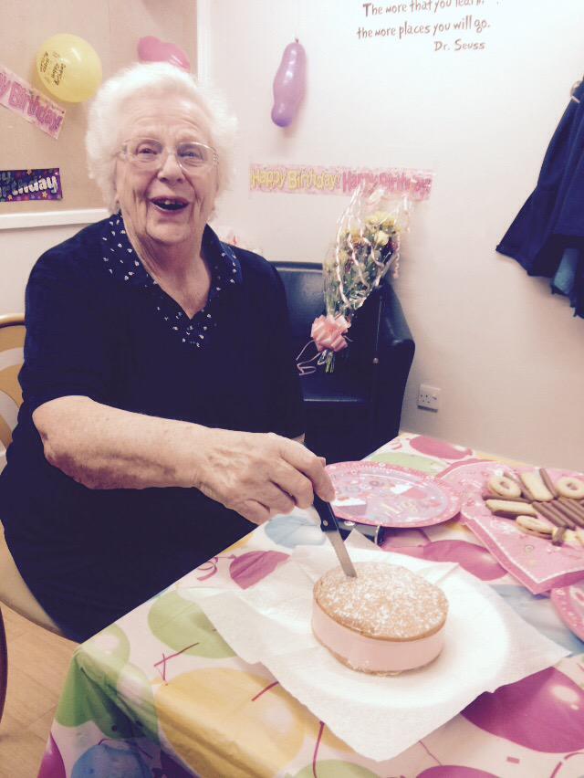 BulwarkExpress's tweet image. Happybirthday to June our lifetime customer from all at bulwark express x
@djcogan50 @tucker_brendan @jameshorton79