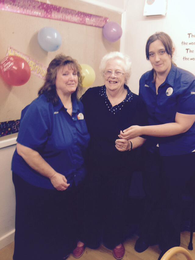 BulwarkExpress's tweet image. Happybirthday to June our lifetime customer from all at bulwark express x
@djcogan50 @tucker_brendan @jameshorton79