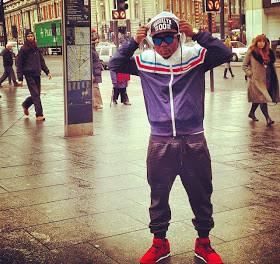 CrakkDj's tweet photo. #Xheal w/ @DjCrakk & @SwagMacswag @XliveAfrica > http://t.co/BiXaY6VKRP #np @oritsefemi >> #RedDance RT @Fem_nana http://t.co/Q35oMwl4AS
