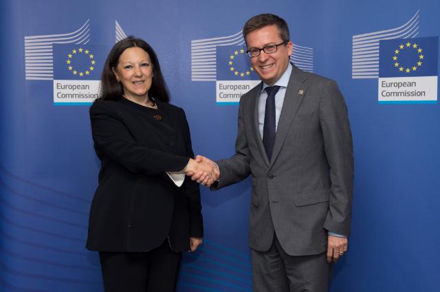 Embedded image permalink