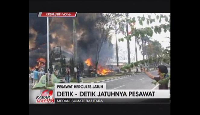 [VIDEO] Rekaman Detik-detik Pesawat Hercules Jatuh di Medan dlvr.it/BMzm3Z