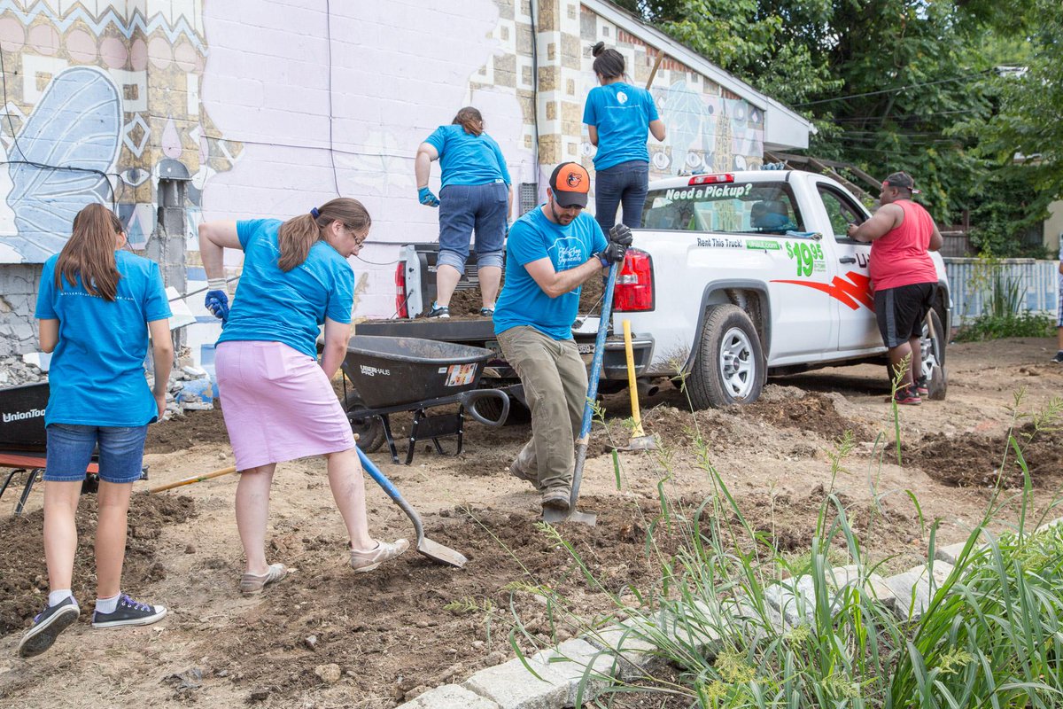 TogetherBalt's tweet image. Butterfly Lot - Lots of Art - #CityUprising @GallerySoWeBo @bmoretooldbank