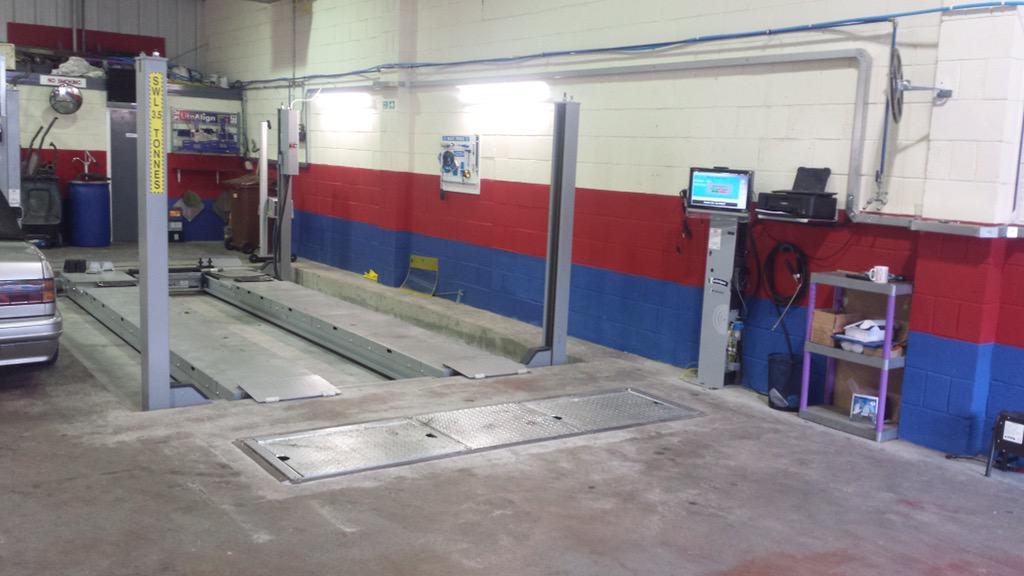 RegentAutosNE15's tweet photo. Our new state of the art MOT test lane, available now. Check out our Facebook page to win a free test. http://t.co/AYeRadlGxj