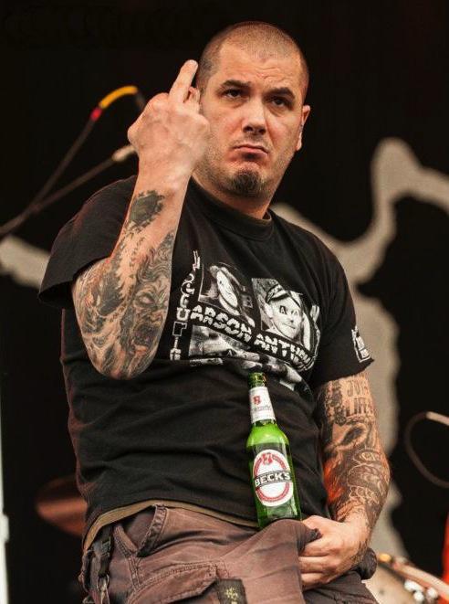 Happy Birthday to Phil Anselmo, one of the best hard rock singers:-) 