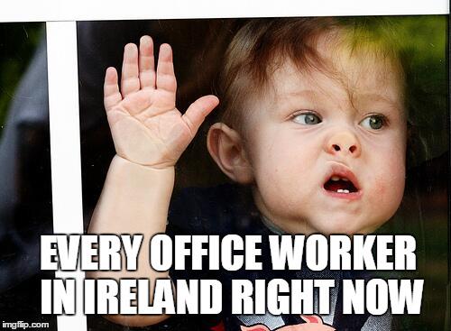dailyedge's tweet photo. 12 sure signs it's a sunny day in Ireland http://t.co/qB8jUsjUSX http://t.co/33CGIzhfZQ