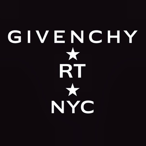 VogueFrance's tweet photo. .@givenchy heads over the Atlantic for #SS16 http://t.co/8JwRU1q3IB http://t.co/MeS5qaRqdf