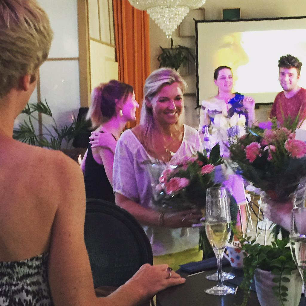 Einde van een mooi verhaal #StoryFM #LibelleTV #supermerci #topteams <a href="/IDhooge/">ilsekookt</a>  <a href="/wimballieu/">wim ballieu</a> @Elkevanmello <a href="/broodkasttv/">Anouk Mertens</a>