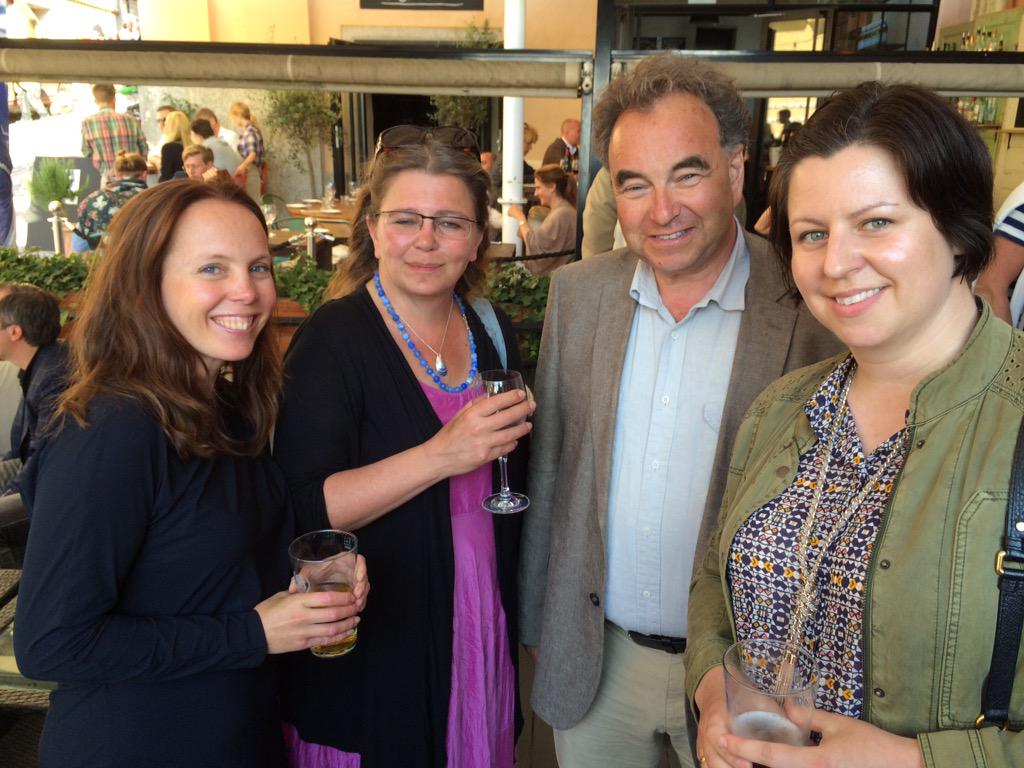 Stämmer av inför morgondagens seminarium kl 9. Livesänds här: media.medfarm.uu.se/play/live/alme… Vi ses! #Humaniora