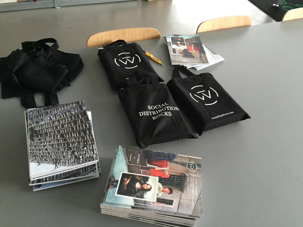 WorksThatWork's tweet image. People in Boston, Chicago, San Antonio, interested in getting a stack of WTW at half price? #SocialDistribution