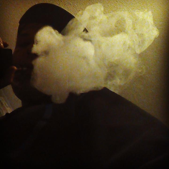 AntVaughnMusic's tweet photo. Come blow clouds with http://t.co/VTt3XyWpnX @ BnM 1271 Memorial Dr Chicopee MA 01020 #vapelife #dablife #massvapes http://t.co/uOMnVCarpD