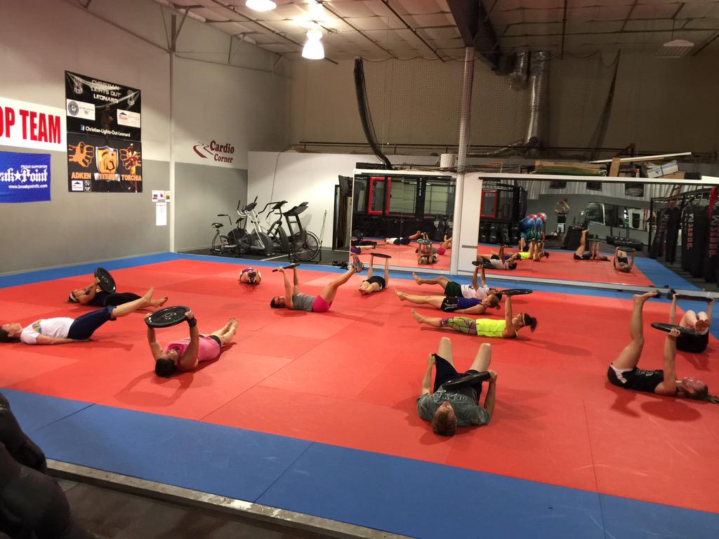 tech_mma's tweet photo. Combat Fit come in for a free trial class! #techmma #fitness #mma #Christiansburg #Blacksburg #nrv http://t.co/kmmeiXupuz