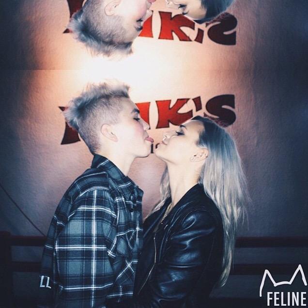 O2Llove_love's tweet image. 💏💏💏💏