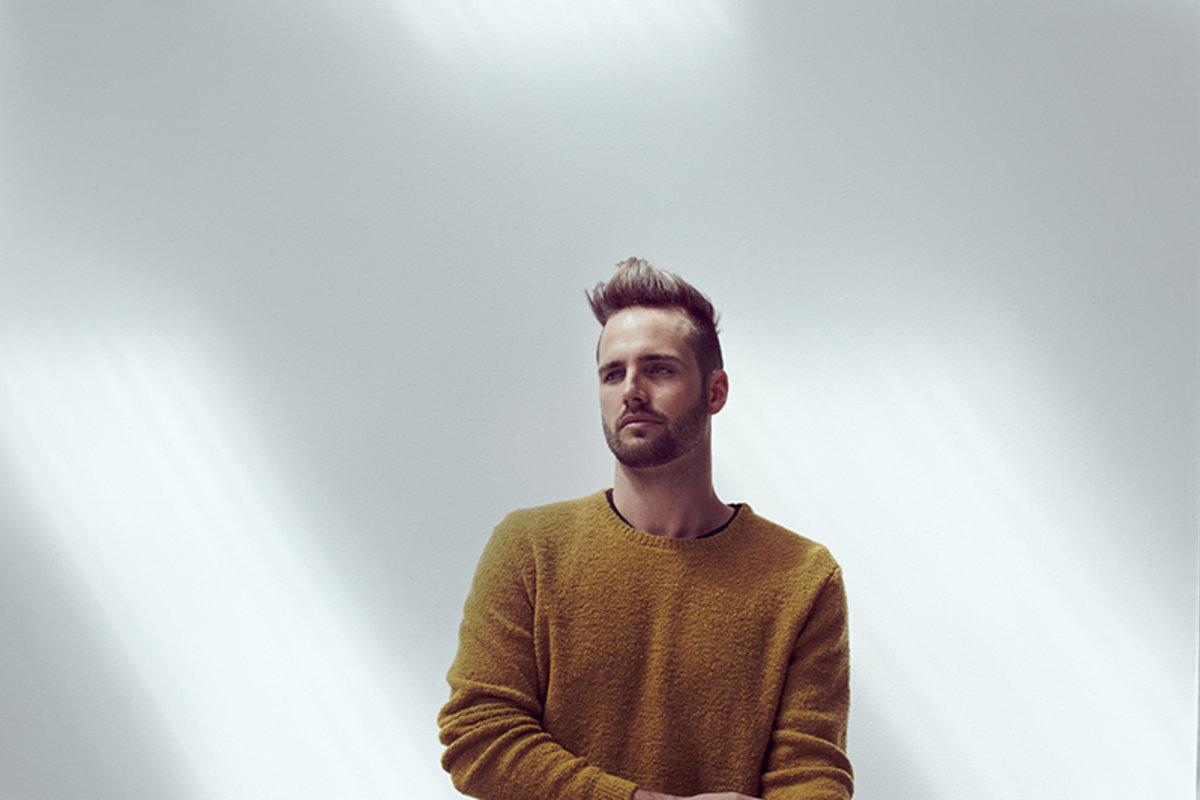 dancingastro's tweet photo. #GoodMorningMix: @WhatSoNot's Red Bull Studios Guest Mix http://t.co/rx8PHc5BFL http://t.co/Oeuh5mxoAd