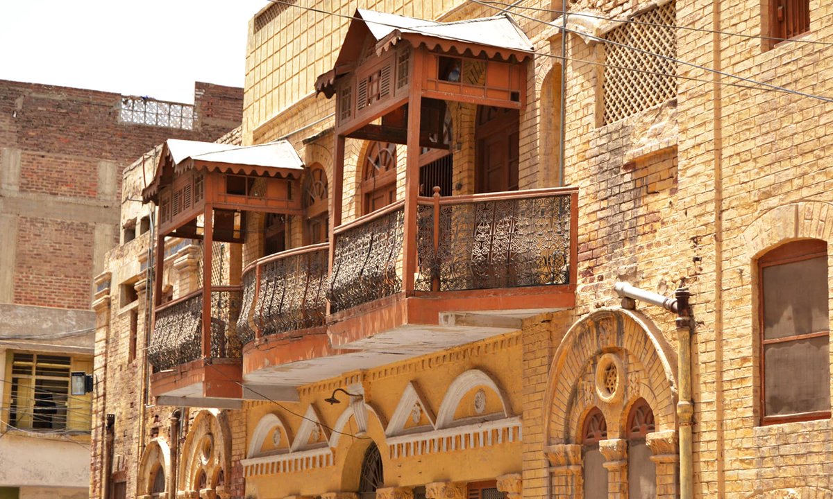 khoja_a's tweet photo. "@dawn_com: A #photowalk through historic #Hyderabad: http://t.co/H1pQ8D8J3F http://t.co/aM6xkyCf2c"
@HydPhotoWalk featured in Dawn.