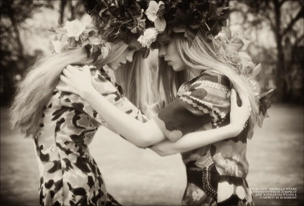 Summer carefree, natural hair inspiration by Nina Beckert for Test Mag #flowerpower #hairinspiration