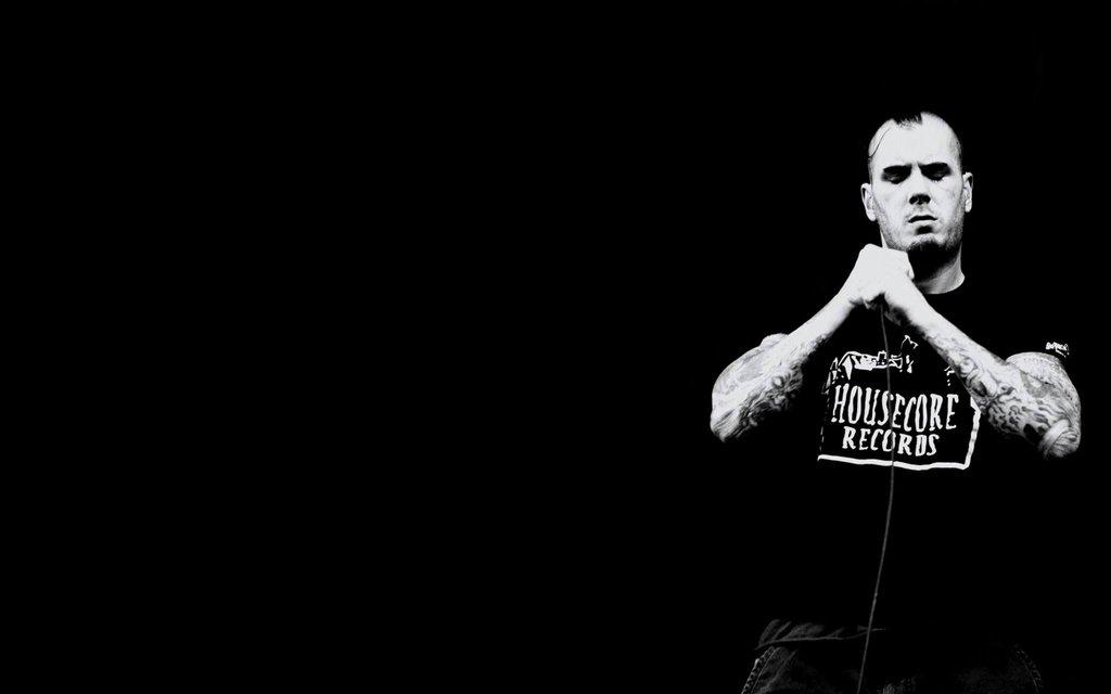 HEY HAPPY F*CKIN BIRTHDAY to PHIL ANSELMO!!! \\m/    