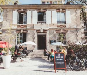 Idée pour l'apéro: 
 Le pavillon des canaux… Un ptit rêve au bord de l’eau ! luckymum.fr/le-pavillon-de…