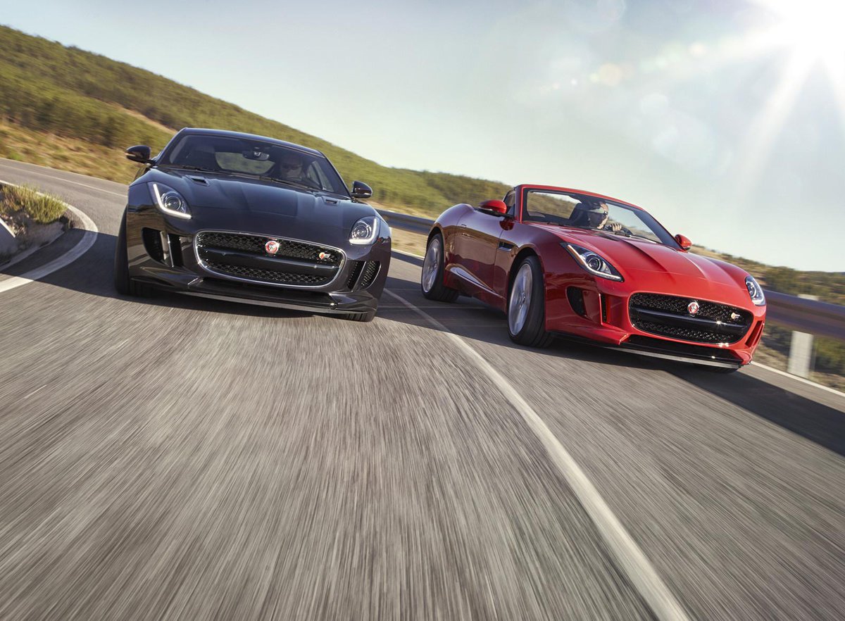 Speednesiaa's tweet image. 2016 Jaguar F-TYPE R Coupe AWD Wallpaper
More: speednesia.com/jaguar-cars-wa…