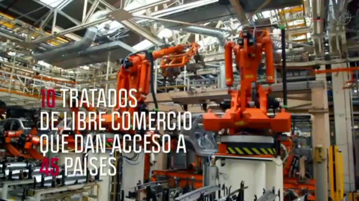 PresidenciaMX's tweet photo. Proyección del #Video Marca México #EspañaEnMéxico http://t.co/wQWkcbg1Dz http://t.co/mgyuB7K8rB