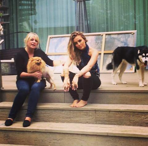 LeticiaSS1997's tweet image. #LoopOffLittleMix