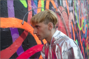munsellcolor's tweet photo. Part 3 of our interview with @NeilHarbisson, a #colorblind human #cyborg who hears color: https://t.co/t5y7JVZtz7 https://t.co/DSSdigjCJX