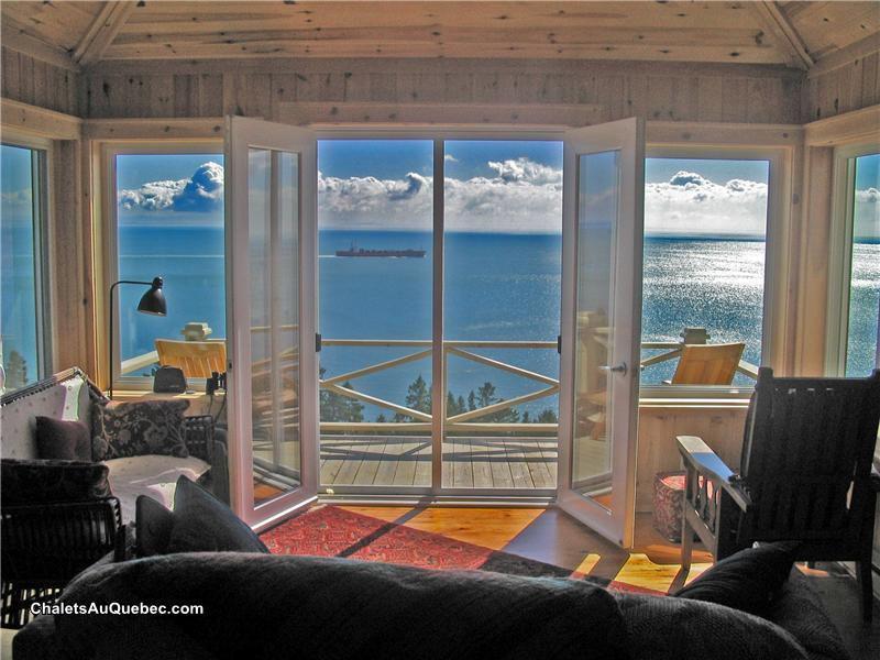 JdeQuebec's tweet image. [PHOTOS] Voici 11 chalet de rêve situés au Québec qui vous donneront le goût des vacances! journaldequebec.com//2015/06/30/11…