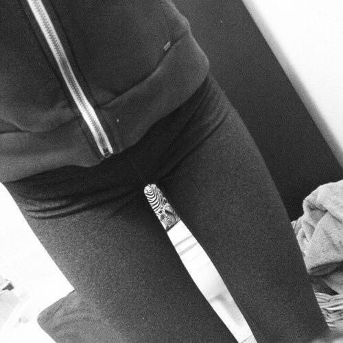 MissAnasFailure's tweet photo. Eat Less, be happier #ana #thin #thighgap #thin15 #ThinkThin #proana #proanamia #thinspo #thinspiration http://t.co/qwrT6TPiFe