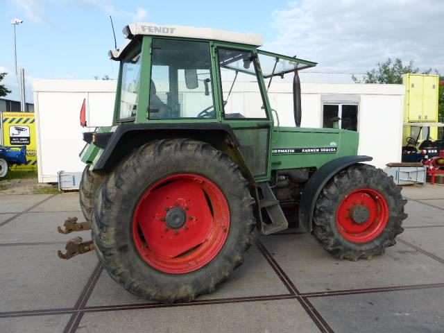 MonstayFarm's tweet photo. Today is the first time I missed the old Fendt tractor. The front screen open and a cool breeze as I rattled along... http://t.co/FATBFHCFmA