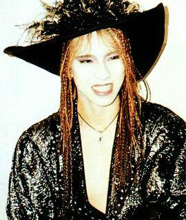 Yoshikiの語り継がれる伝説まとめ 破天荒すぎて考えられない ヒマツブシ Yoshikiの語り継がれる伝説まとめ 破天荒すぎて考えられない ヒマツブシ